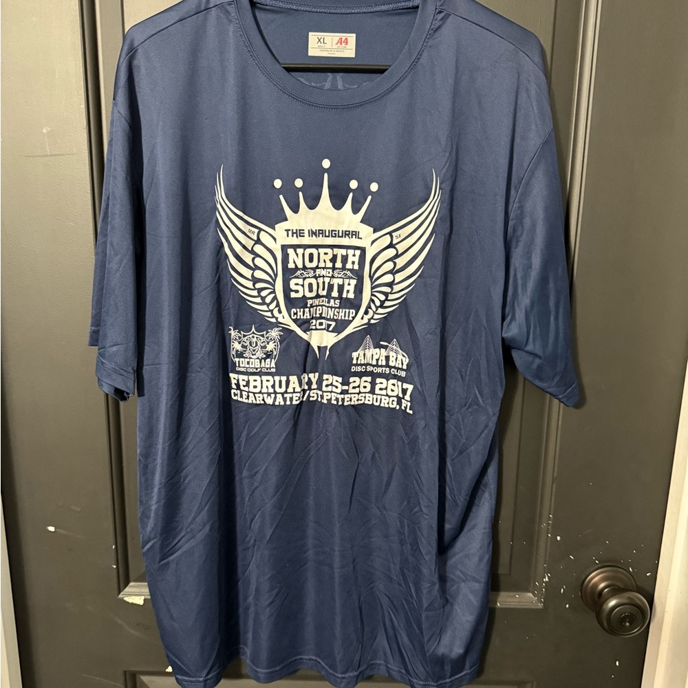 Disc Golf Blue Graphic Men's T-Shirt